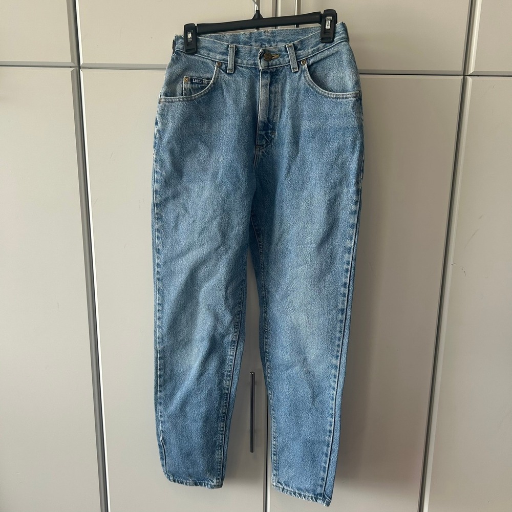 Lee Vintage High Waisted Mom Jeans Light Wash Tapered Leg Denim 8 MED 27x28